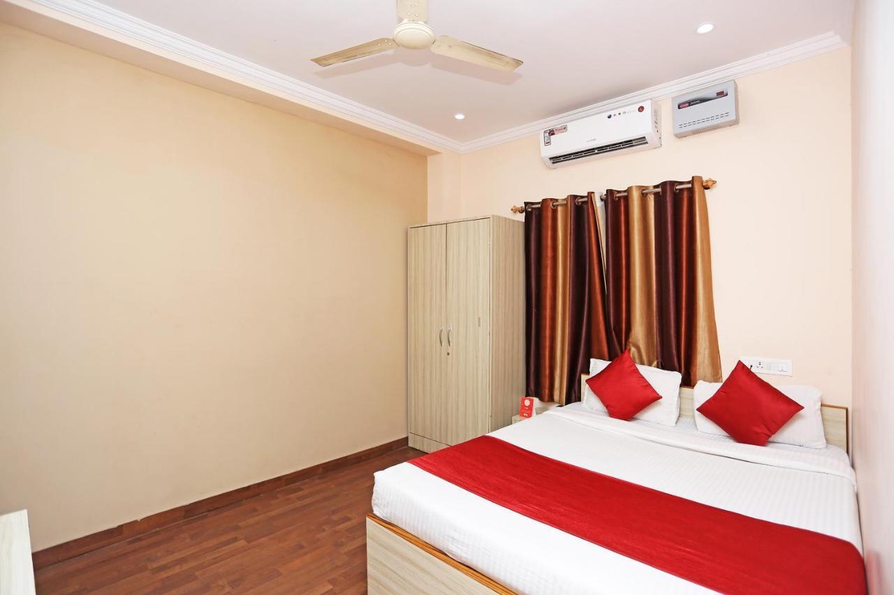 בובנשוואר Flagship Lazystays מראה חיצוני תמונה