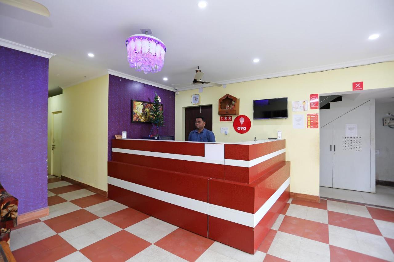 בובנשוואר Flagship Lazystays מראה חיצוני תמונה
