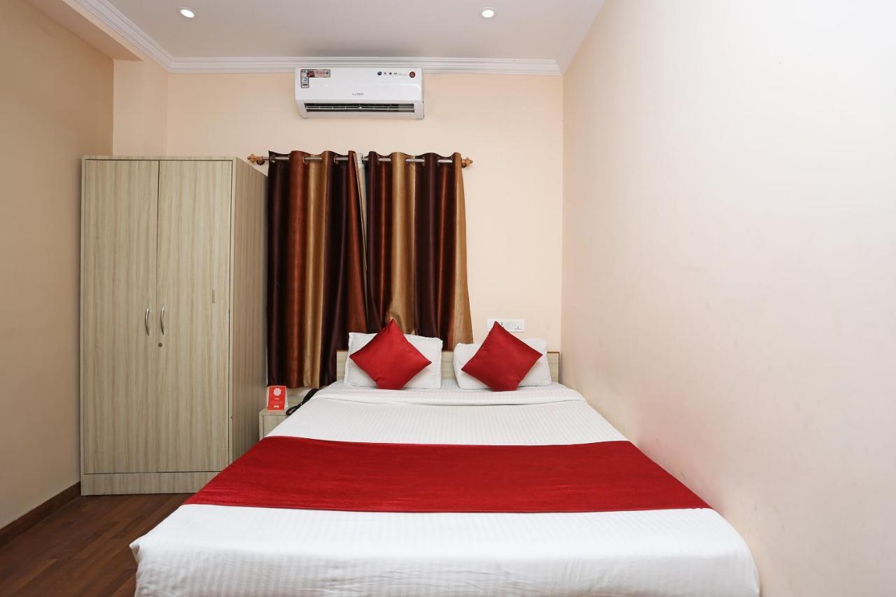 בובנשוואר Flagship Lazystays מראה חיצוני תמונה