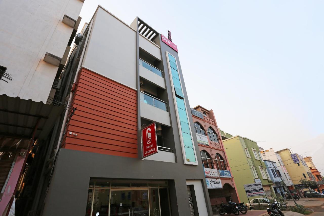 בובנשוואר Flagship Lazystays מראה חיצוני תמונה