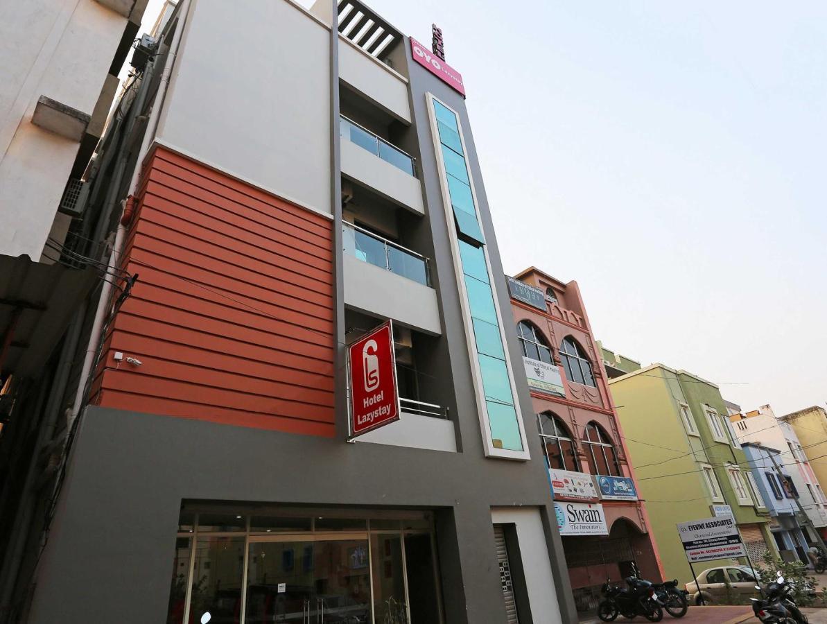 בובנשוואר Flagship Lazystays מראה חיצוני תמונה