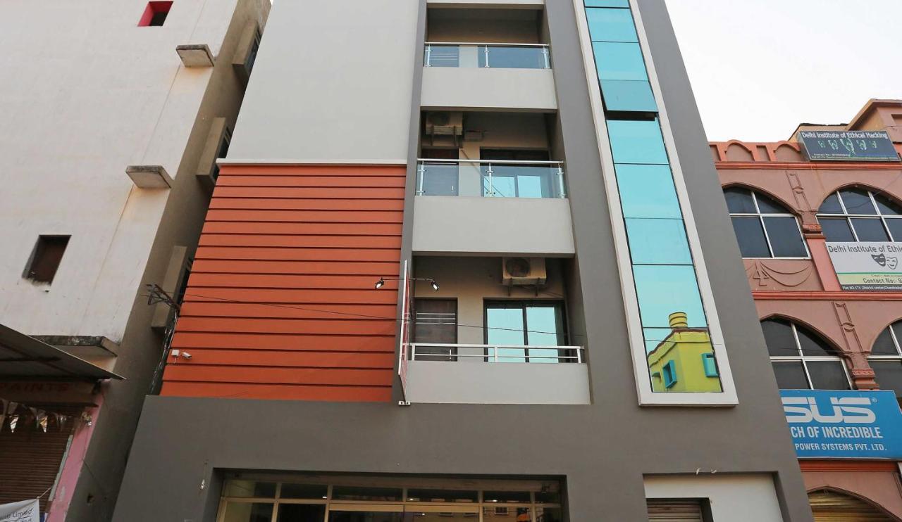 בובנשוואר Flagship Lazystays מראה חיצוני תמונה